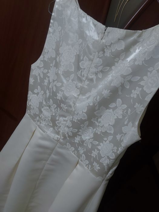 Белое платье, как новый