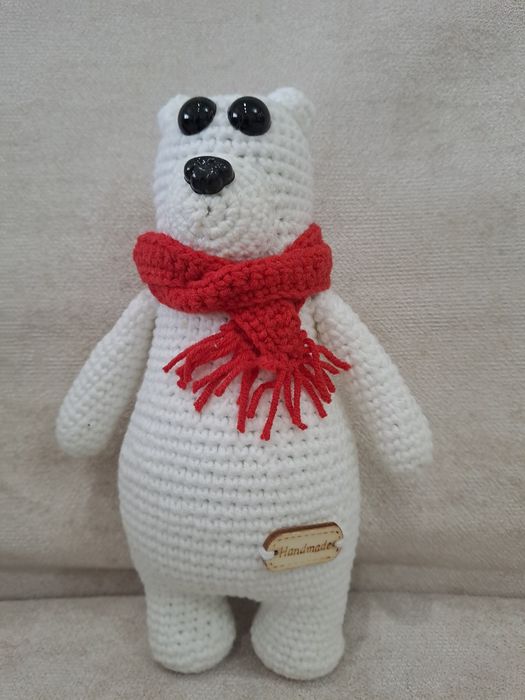 Вязаная игрушка Заяц .