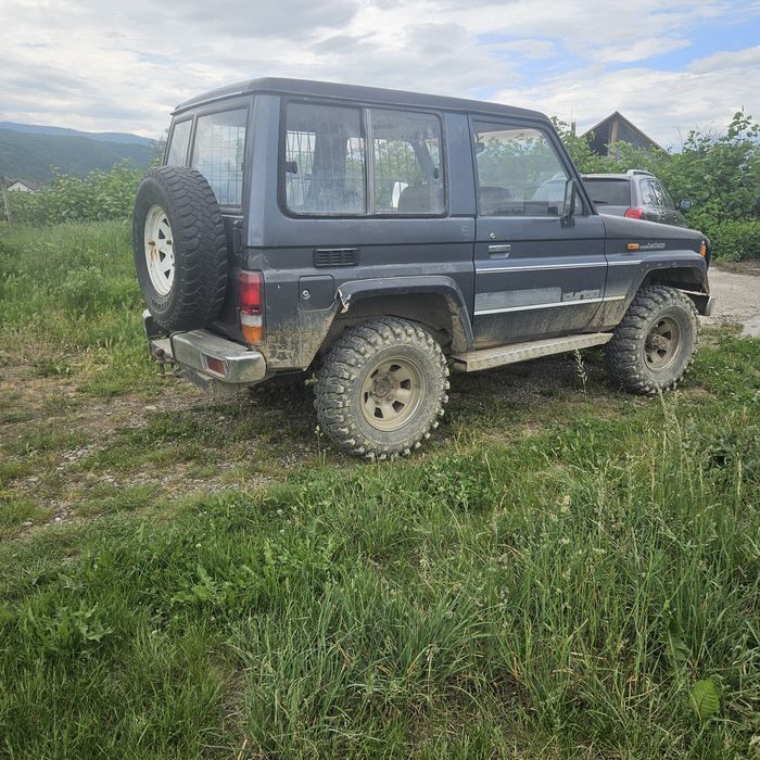 Toyota lancruiser j70 autoutilitară