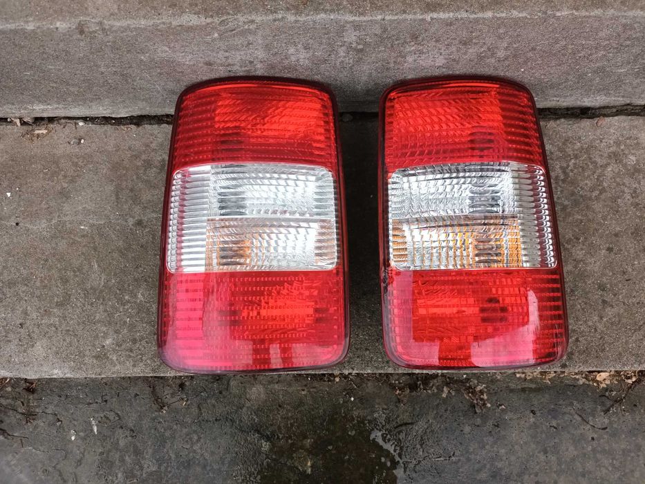 ляв и десен стоп за фолксваген кади VOLKSWAGEN CADDY