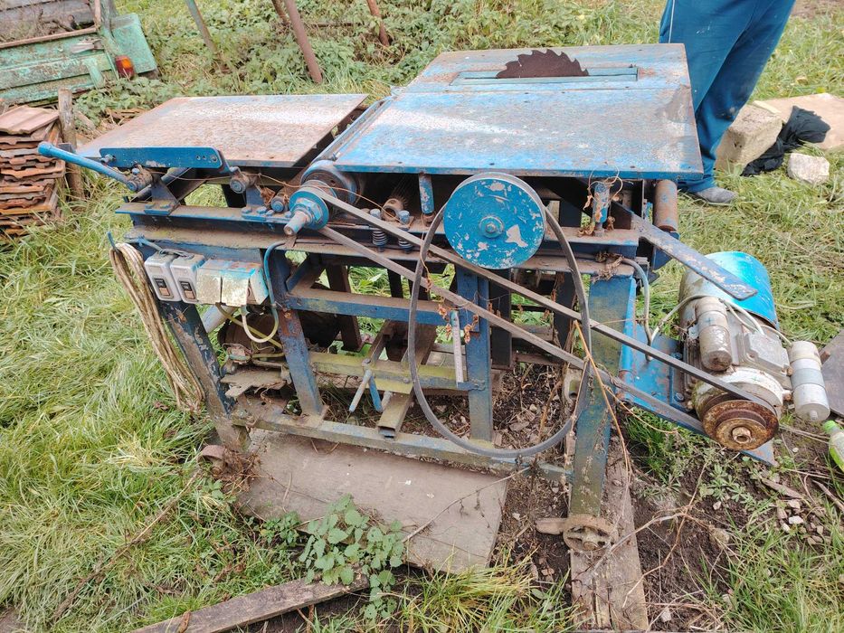 Abrict cu grosime si panza