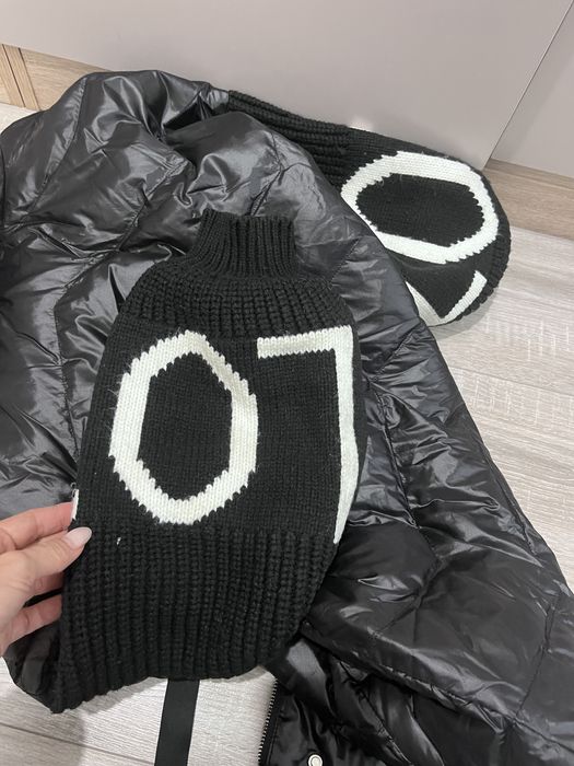 Продам куртку на девочку 11-14 лет