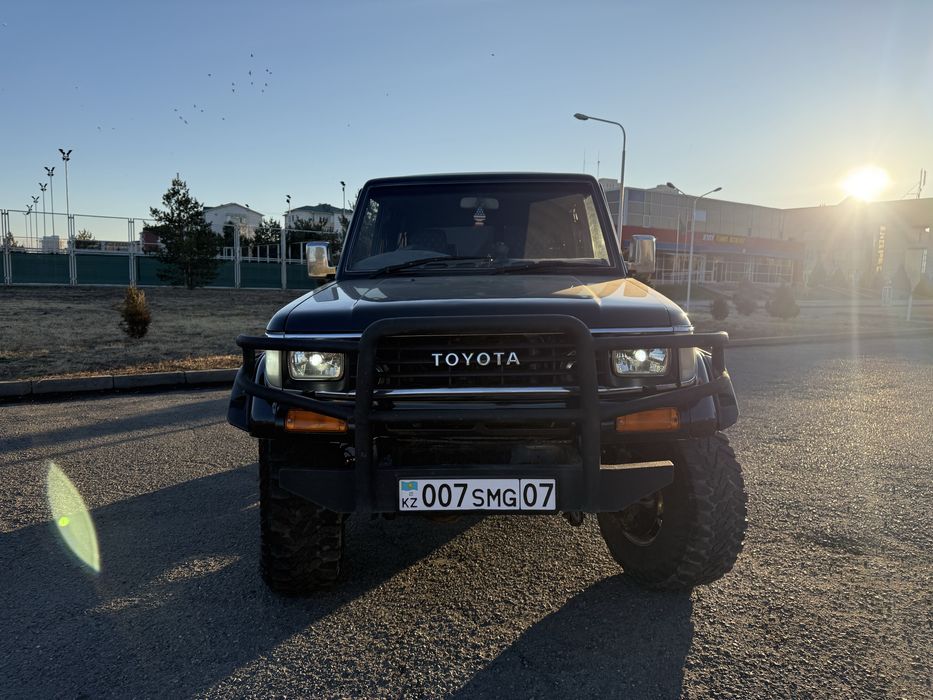 Land cruiser prado 78