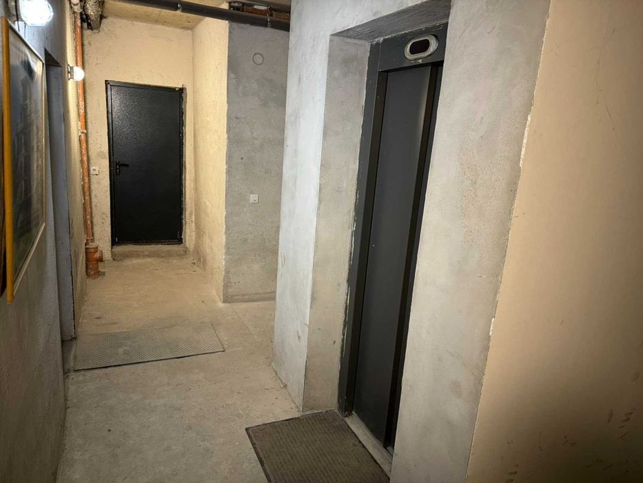 Дава се под наем Гараж / Паркомясто в София, Витоша - 20 кв.м за 150 € - Снимка #6