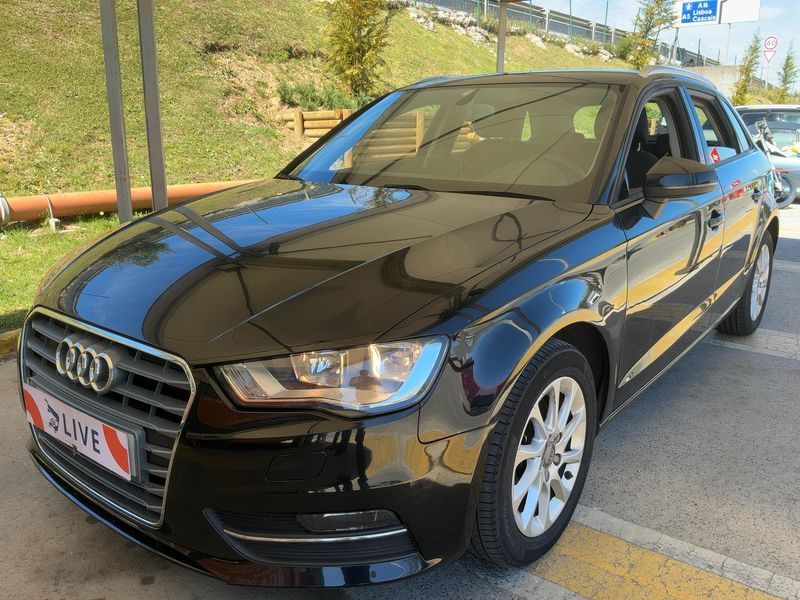 Audi A3 Sportback 1.6 TDI Attraction 2015