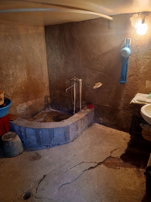 Метро якин Гофур Гулом метро болага