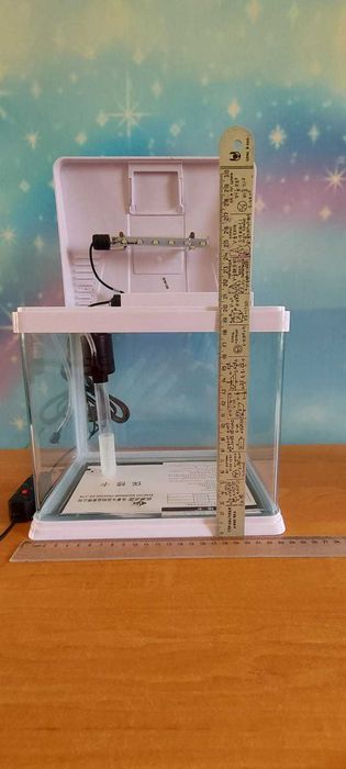 Новые  аквариумы   10 и 12 литров