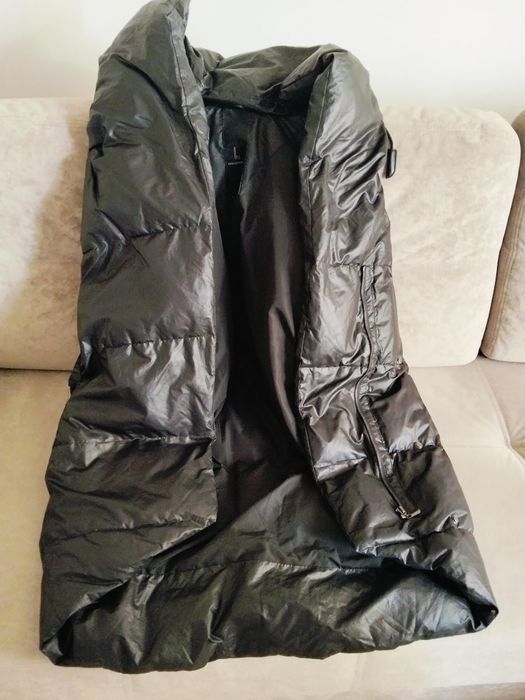 Черная куртка...