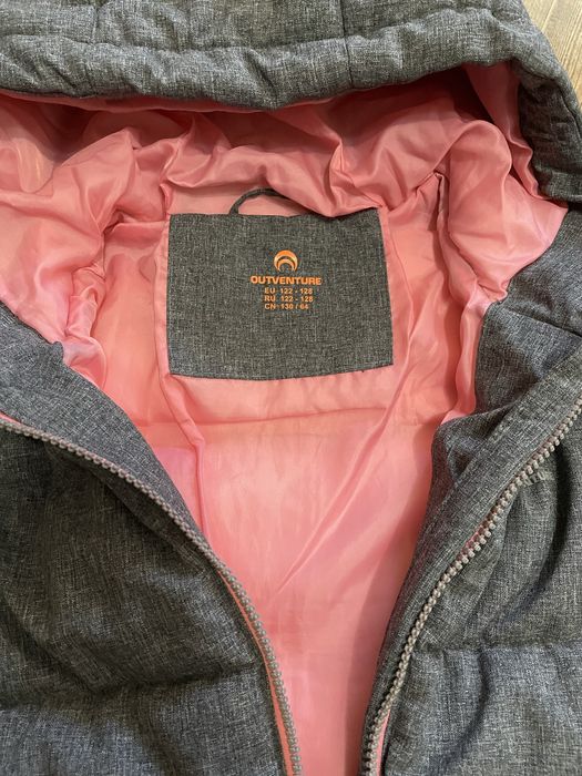 Зимняя куртка на девочку.