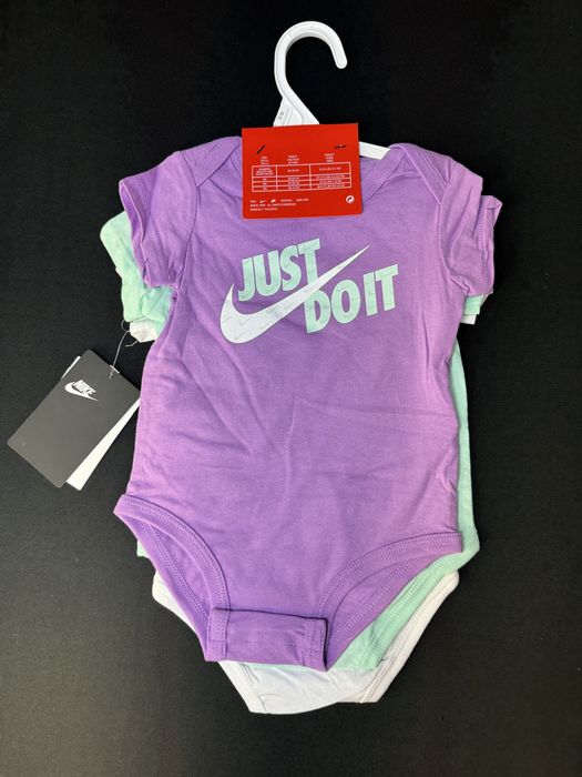 Set body-uri Nike