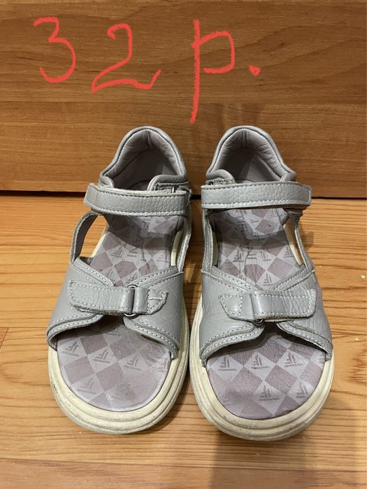 Продам сандали кожаные на девочку