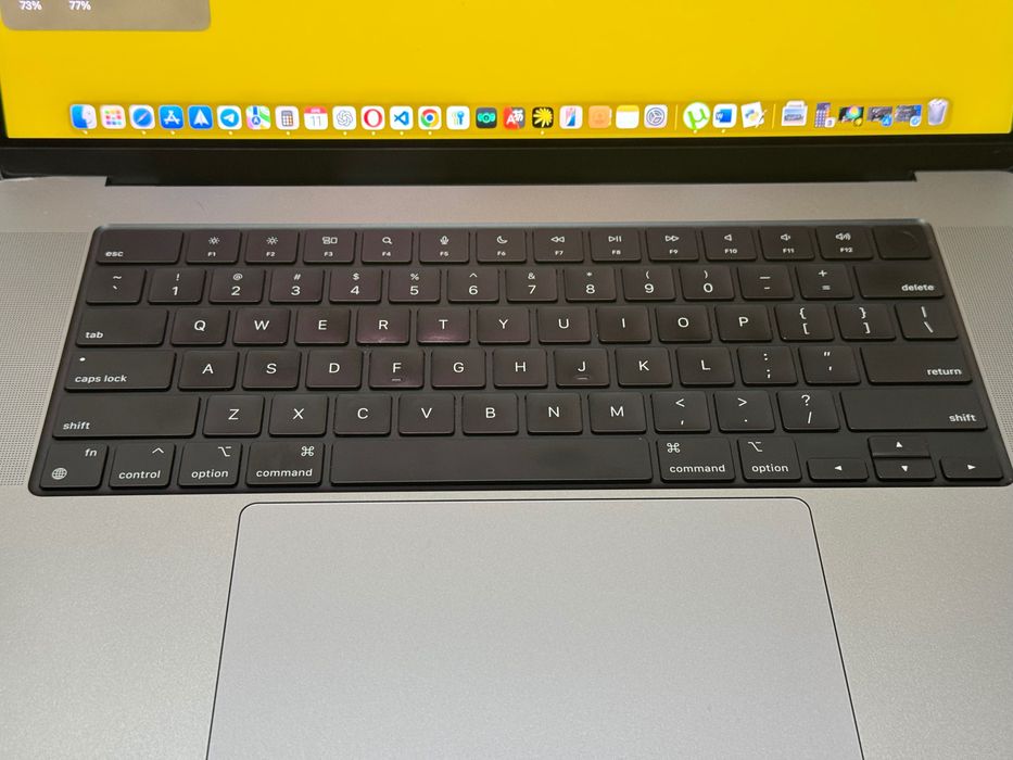 Apple Macbook Pro M1 Pro 16 inch Space Gray 16 RAM 512 SSD