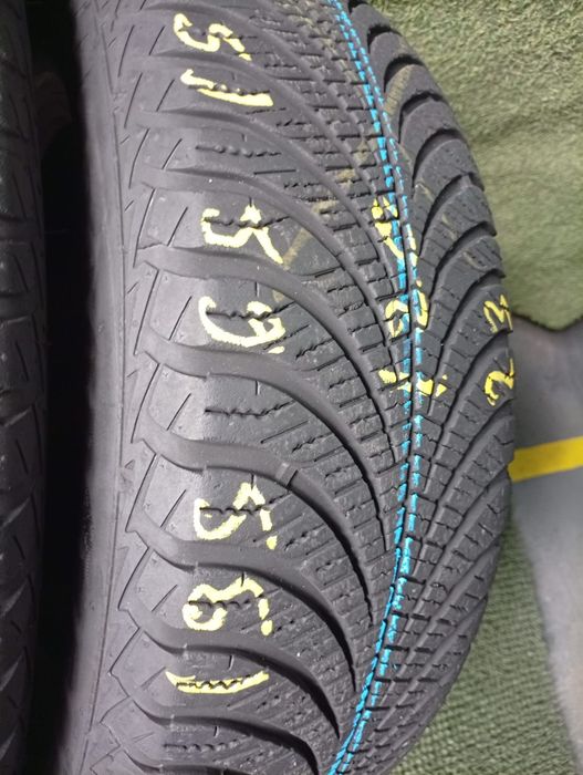 195 65 15 Goodyear 4 anotimpuri