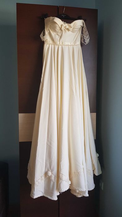Rochie de mireasa, marimea XS-S ( 34-36 )