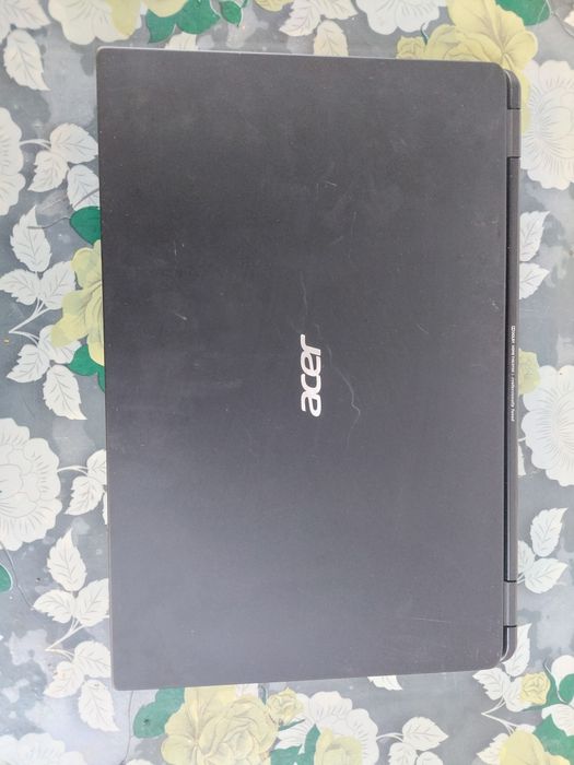 Laptop Acer Aspire i3