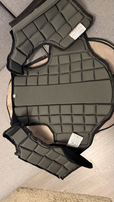 Vestă de protecție echitație copii USG Flexi – mărimea L, stare foarte bună