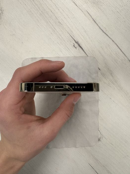 iPhone 13 pro срочна