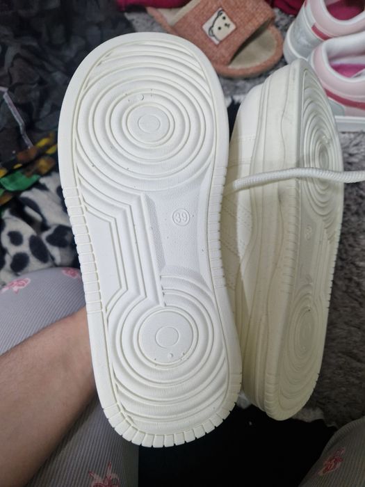 Красовка белый, с узором