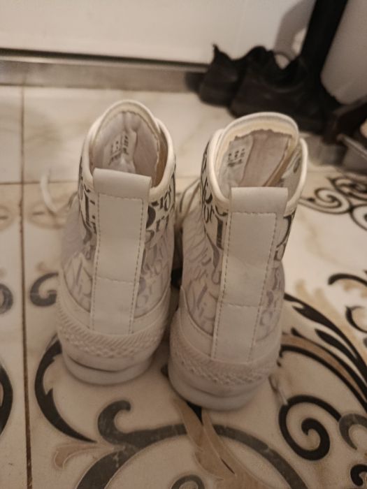 Converse Dior описание