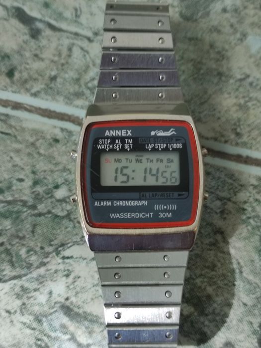 Винтидж Електронен LCD часовник Annex.