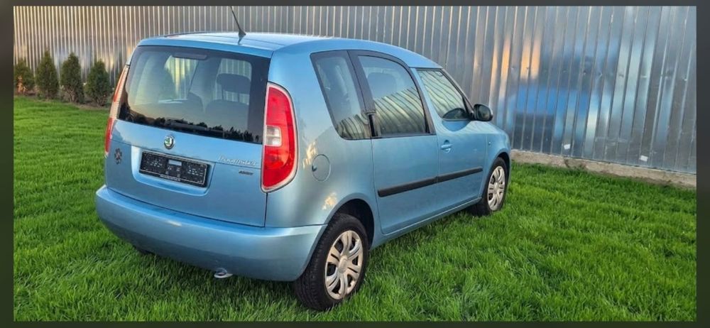 SKODA Roomster 2012 — imagine 3