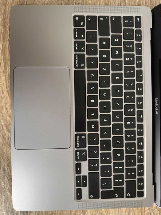 Macbook Air M1 8GB