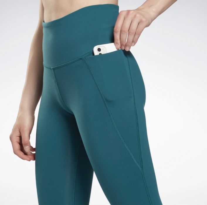 Леггинсы Reebok. С этикеткой