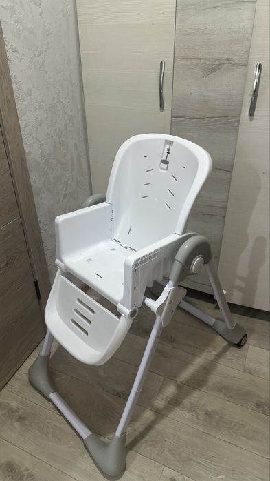 Детский стульчик для кормления