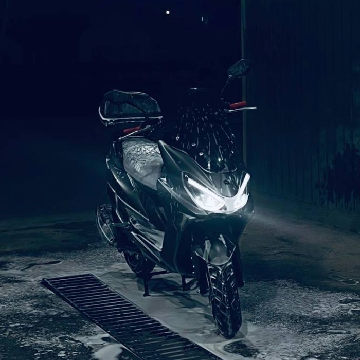 Скутер макси пробег 7400