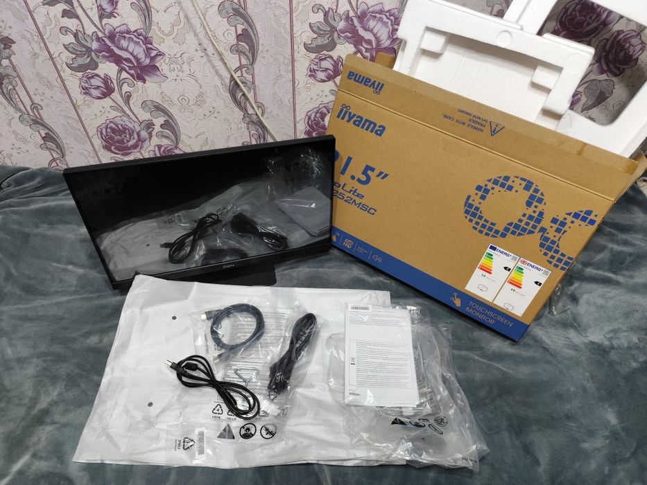 Монитор сенсорный новый Liyama