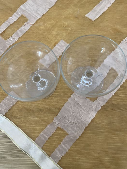 Стъклени чаши за шампанско