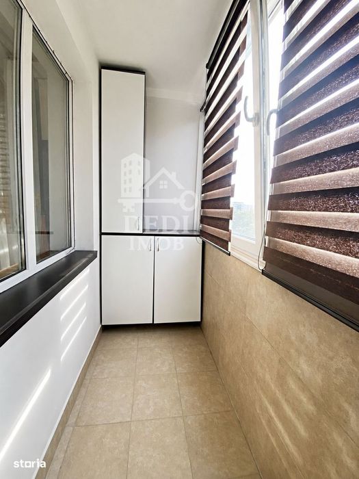 Apartament 3 camere de vânzare in zona Decebal, Oradea