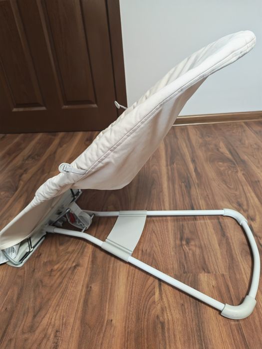 Шезлонг BabyBjorn