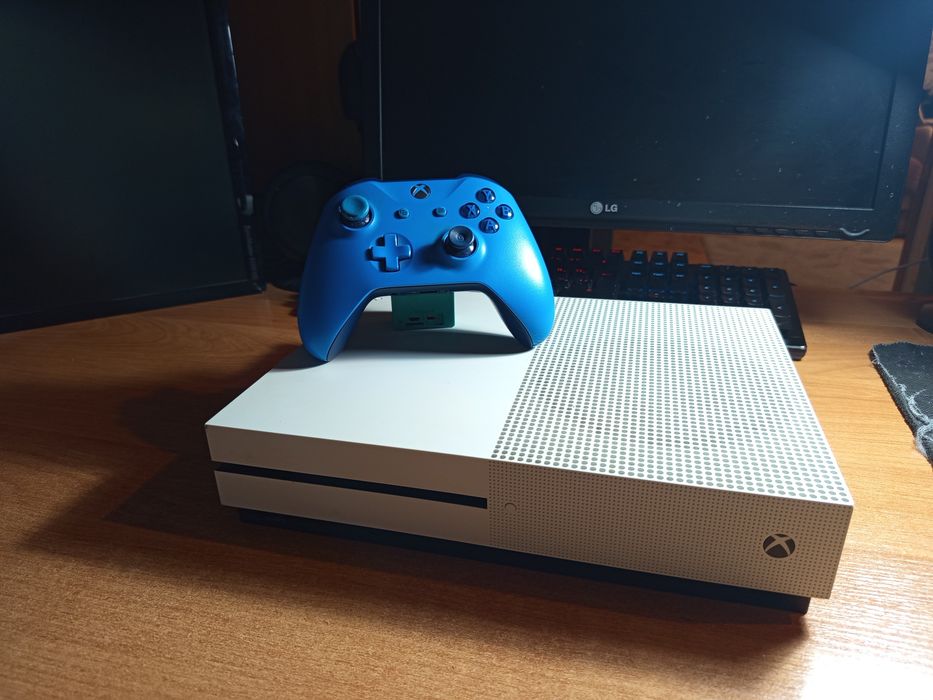 Xbox one s|500 gb