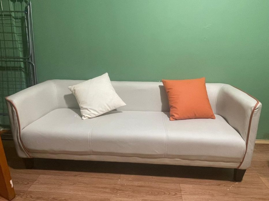 Срочно Продам диван 40000