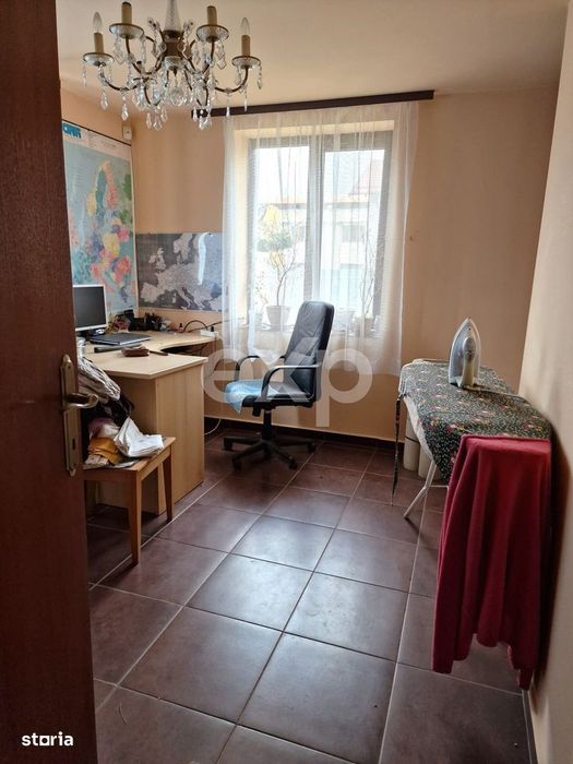 Casa de vanzare S+P+M , Teis – la 5 minute de Targoviste