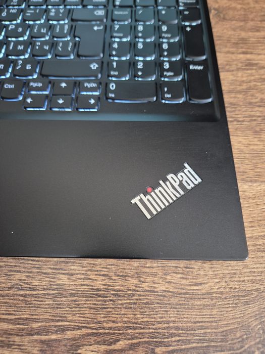 Топ! Lenovo ThinkPad E15 gen2