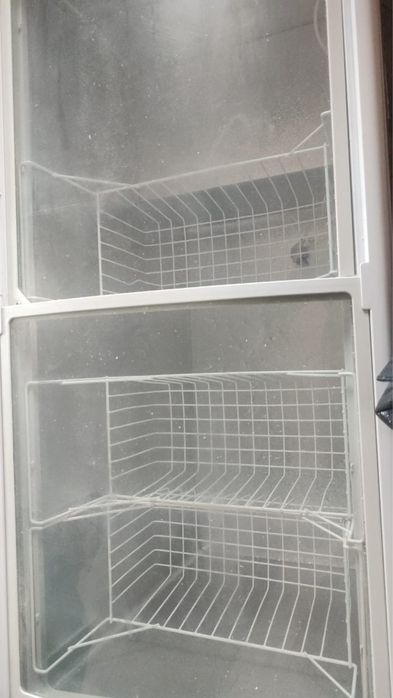 Продам морозильник