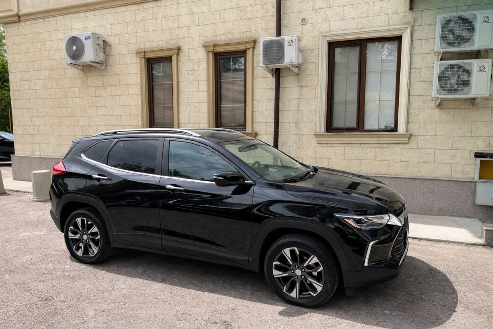 Chevrolet Tracker 2023 — 3