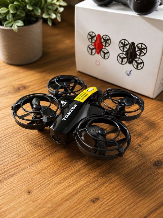 Dronă TOMZON A24-W cu cameră 1080P Wi-Fi | 3 baterii | Nouă, sigilată