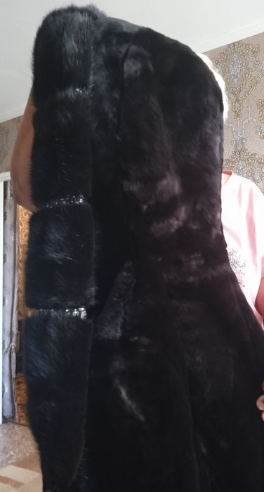 Шуба мутон в отличном состоянии