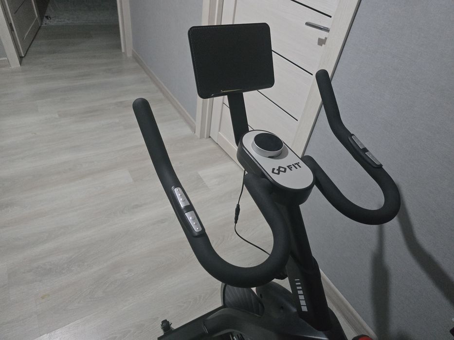 Велотренажер GO FIT