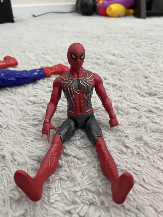 Роботы - Человек паук