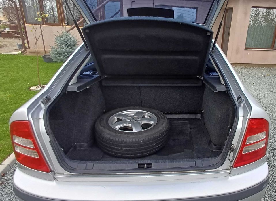 SKODA OCTAVIA 1.6 + GPL + 8 Jante de aliaj