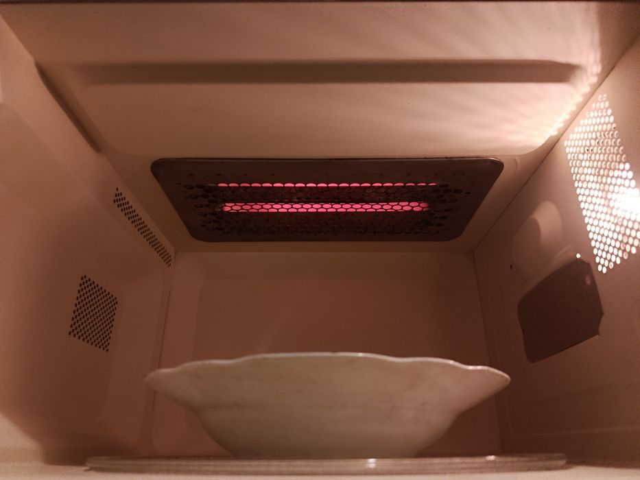 Микроволновая печь