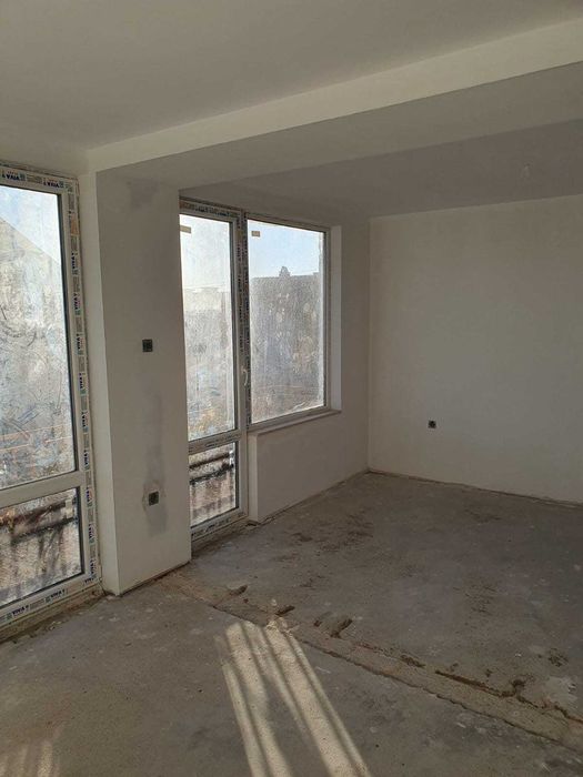 Продава се Къща в Казанлък - 100 кв.м за 689 €/кв.м - Снимка #3