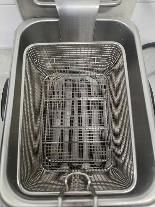 Професионален фритюрник METRO Professional 2.5kW