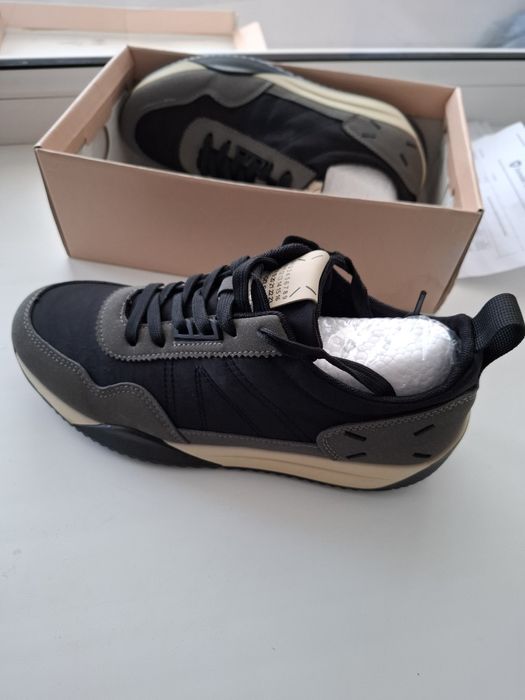 Мужские кроссовки