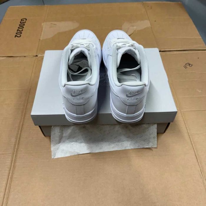 Nike Air Force 1 Triple White (36-47)