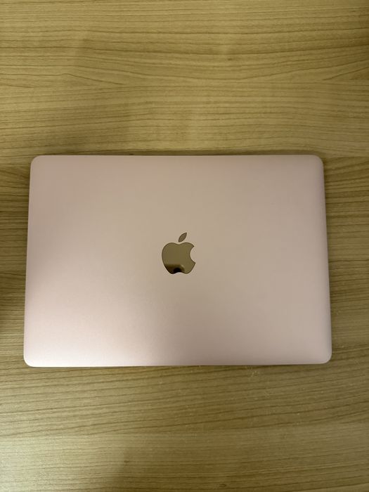 Vand Macbook 12 ( Retina, 12-inch)
